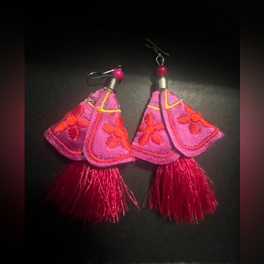 Handmade in Thailand Pink Floral Embroidered Statement Tassel Drop Earrings - Picture 3 of 4